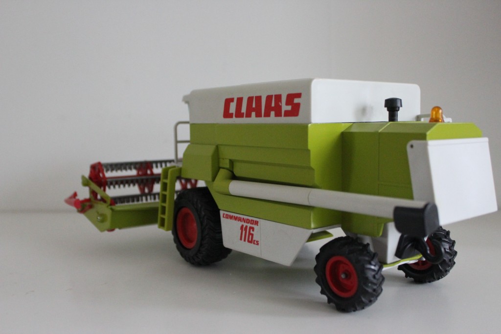 Claas Commandor 116 CS (3).JPG