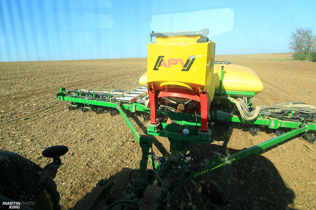 john deere corn planting- martin-king.photo (12).jpg