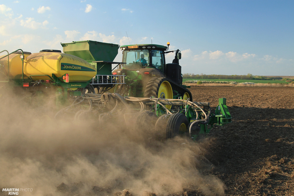 john deere corn planting- martin-king.photo (24).jpg