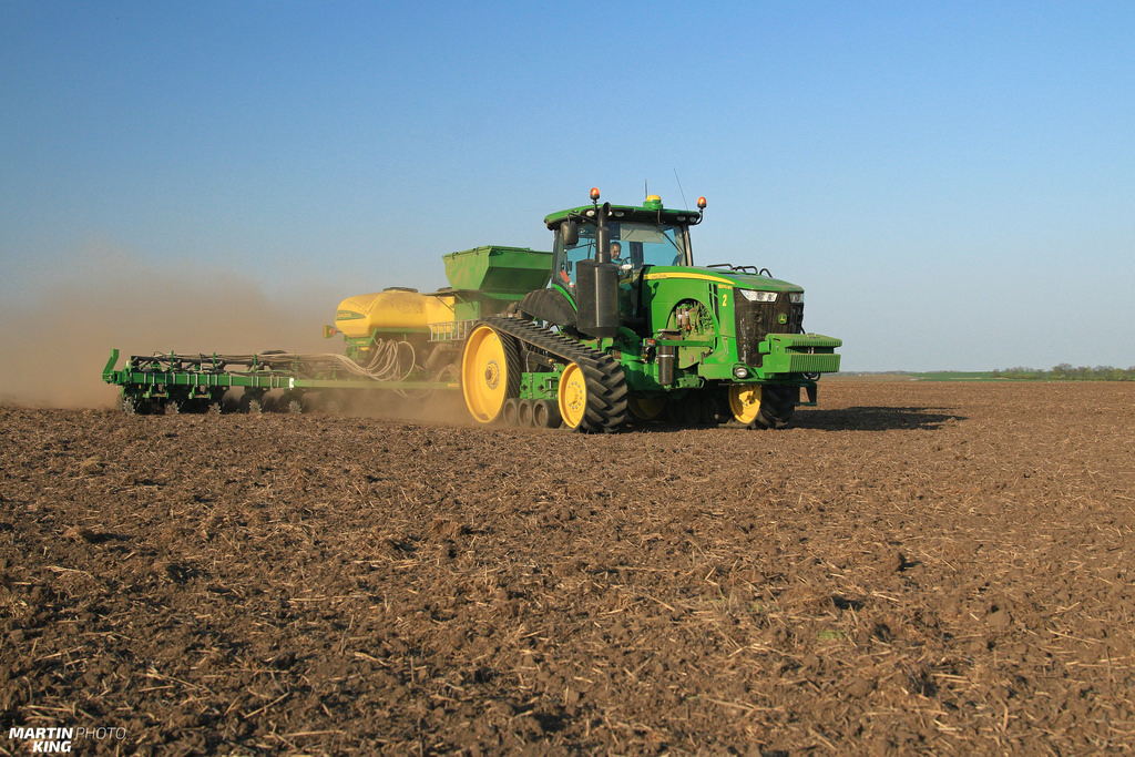 john deere corn planting- martin-king.photo (25).jpg