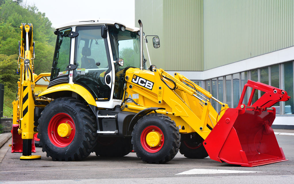 JCB 3CX Ed Sp 70 ans.jpg