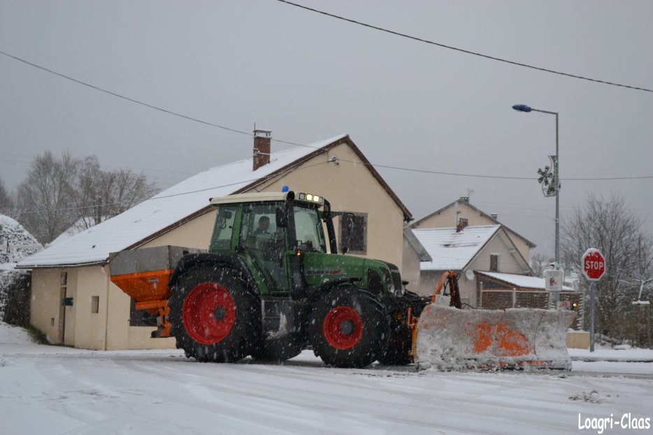 Tracteur Fendt déneigement orange Siku