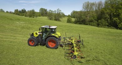 Claas Arion 410