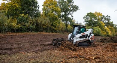 Deux nouvelles chargeuses à chenilles