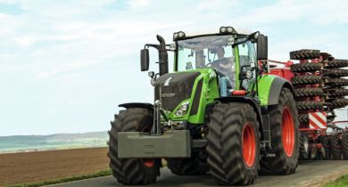 Fendt 826