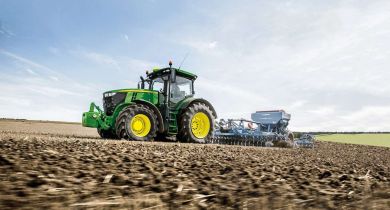 John Deere 7R