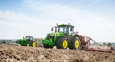 John Deere 8R