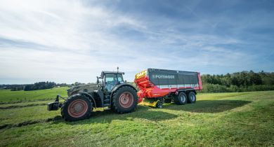 Une coupe de 25 mm possible avec la Jumbo 8000.