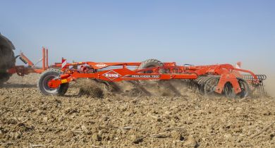 Kuhn: la technologie Durakarb pour le soc du cultivateur Prolander